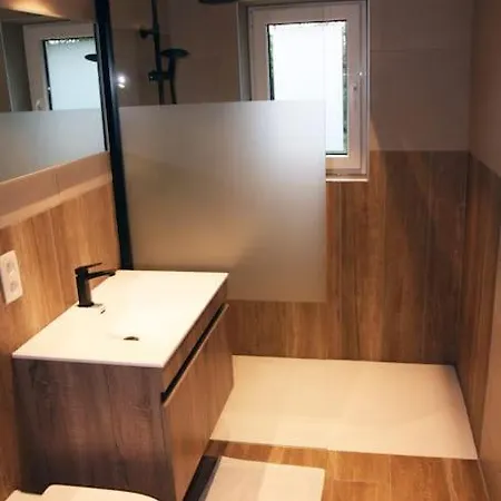 La Maisonnette * Porcheresse (Belgium Luxembourg)