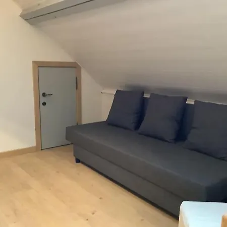 La Maisonnette * Porcheresse (Belgium Luxembourg)